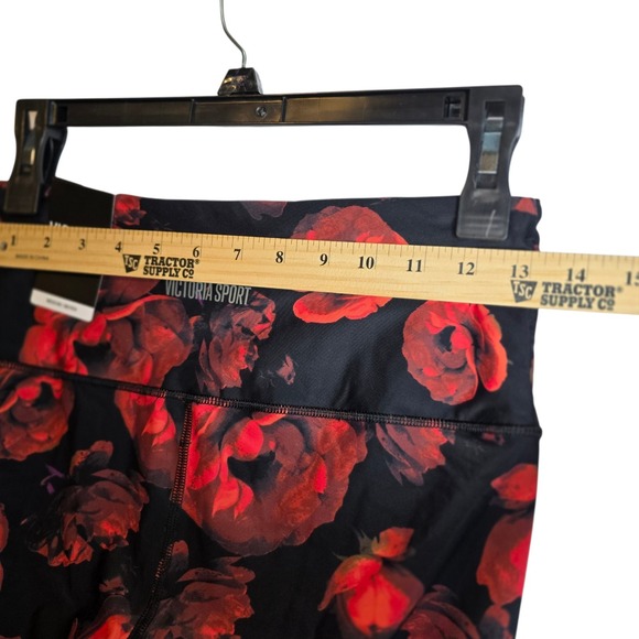 Victoria Secret Sports Bra Legging Set Black Roses Racer Back Athletic Mediu NWT - Picture 11 of 13